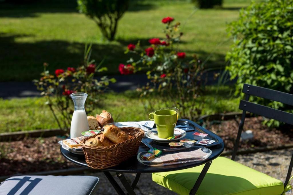 New Hotel Blois Sud Екстериор снимка