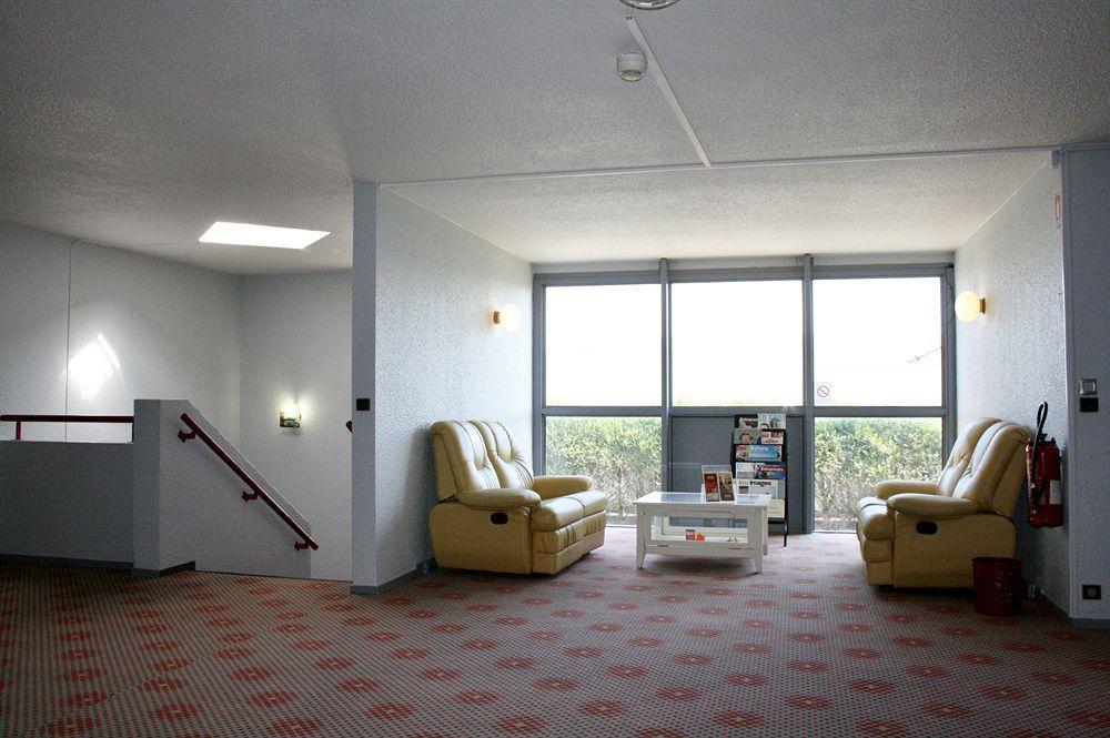 New Hotel Blois Sud Екстериор снимка