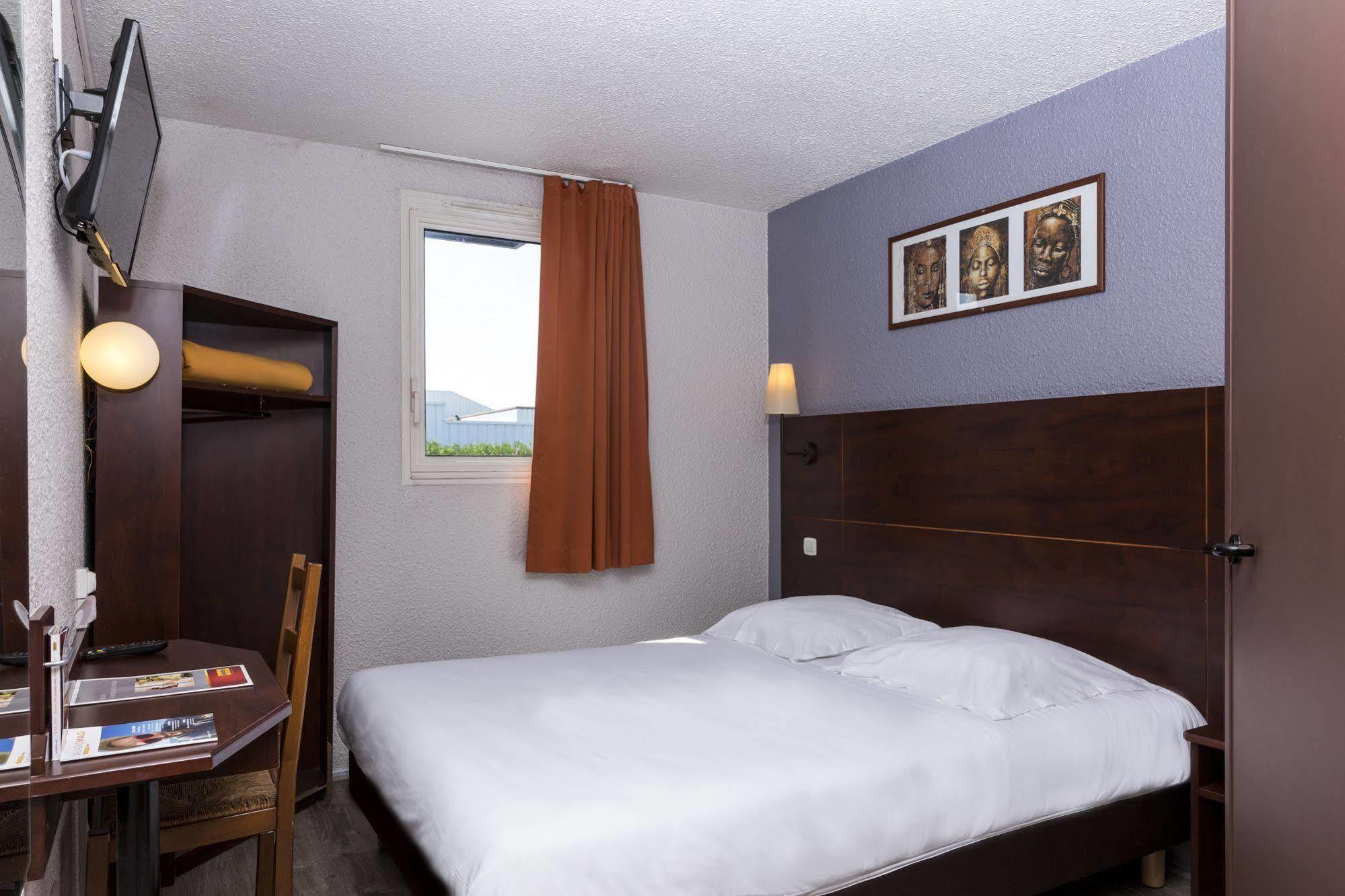 New Hotel Blois Sud Екстериор снимка