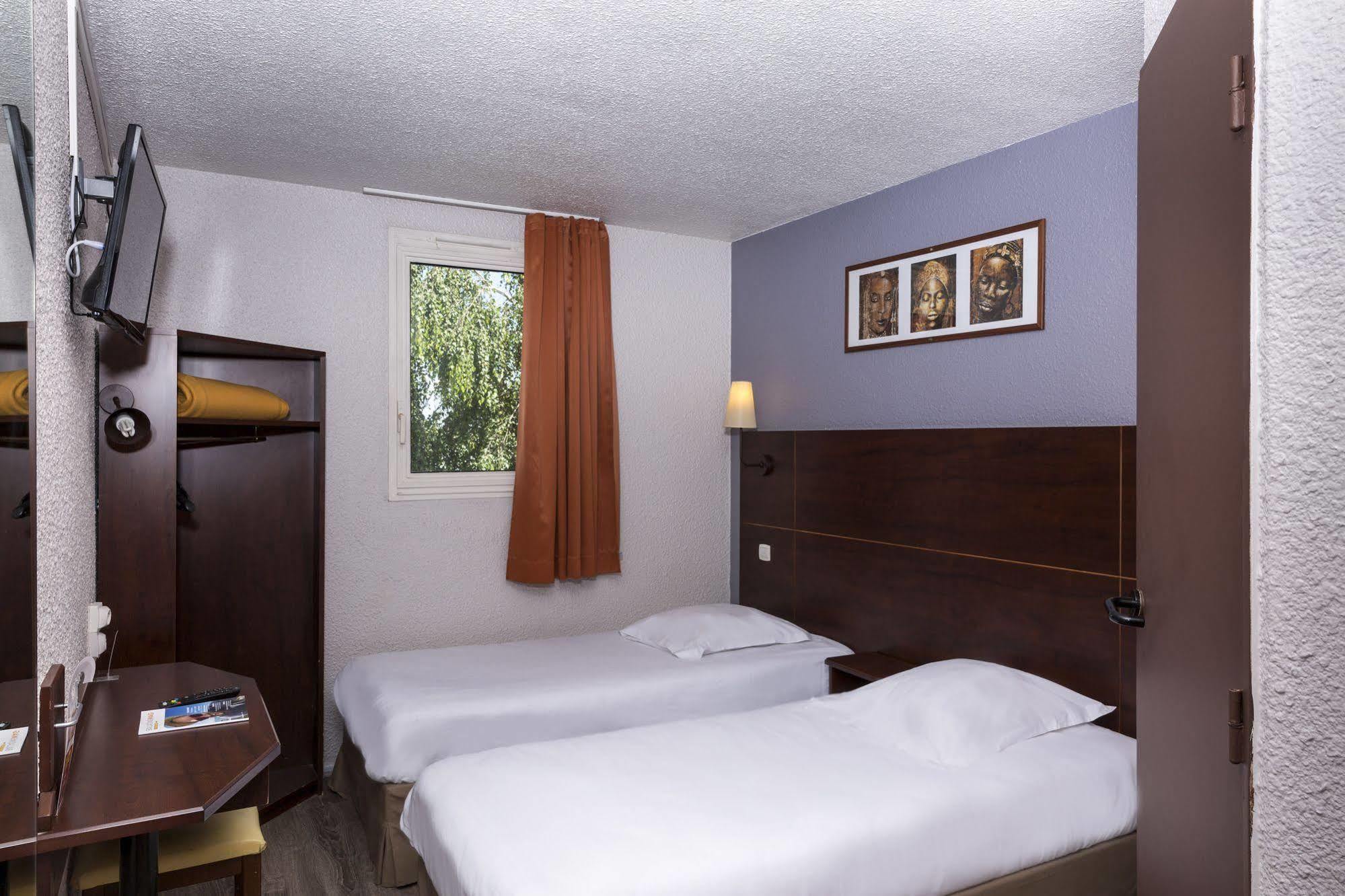 New Hotel Blois Sud Екстериор снимка