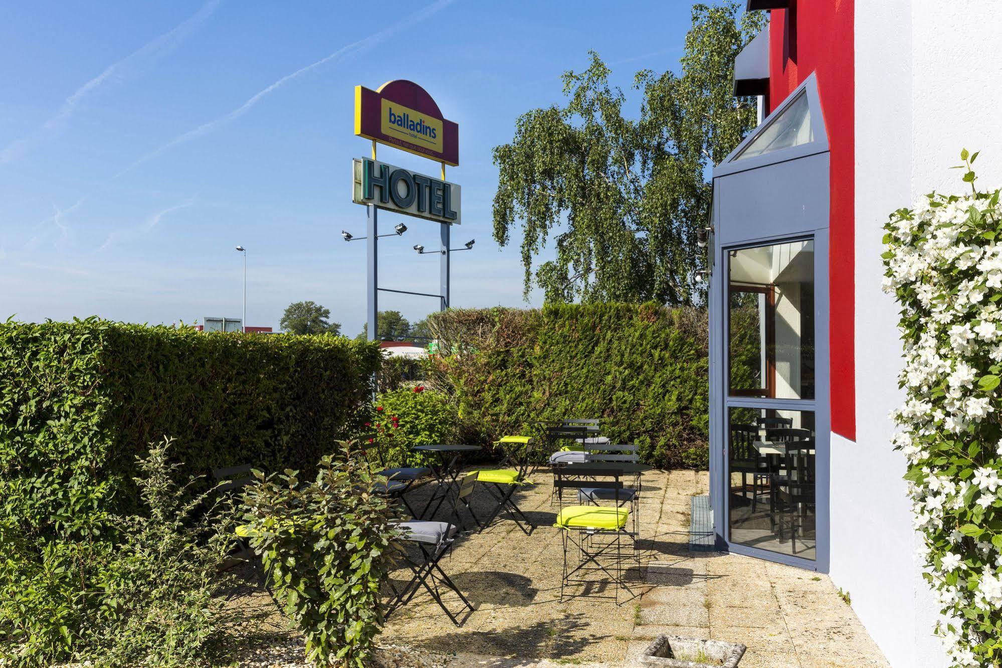 New Hotel Blois Sud Екстериор снимка