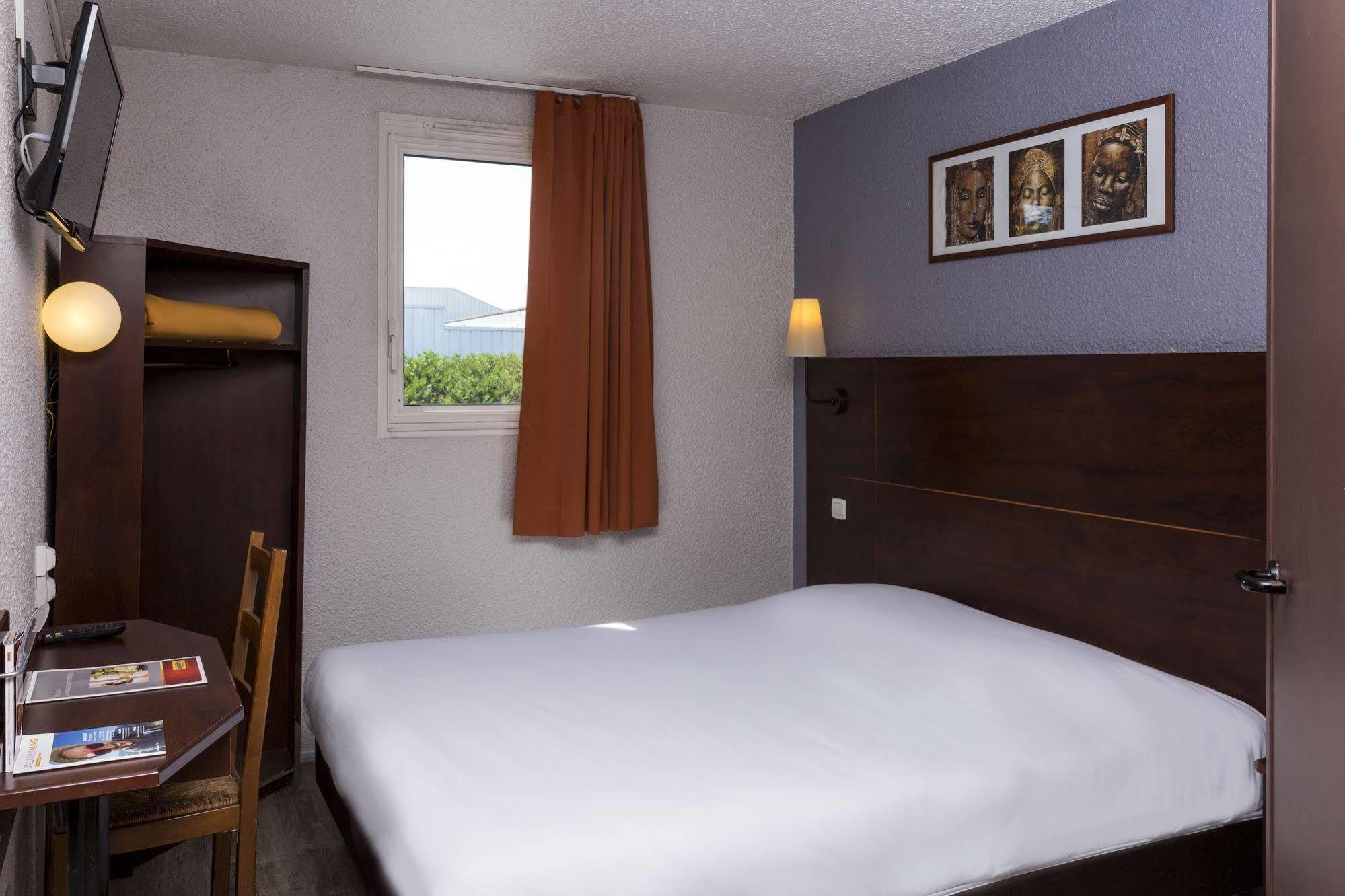 New Hotel Blois Sud Екстериор снимка