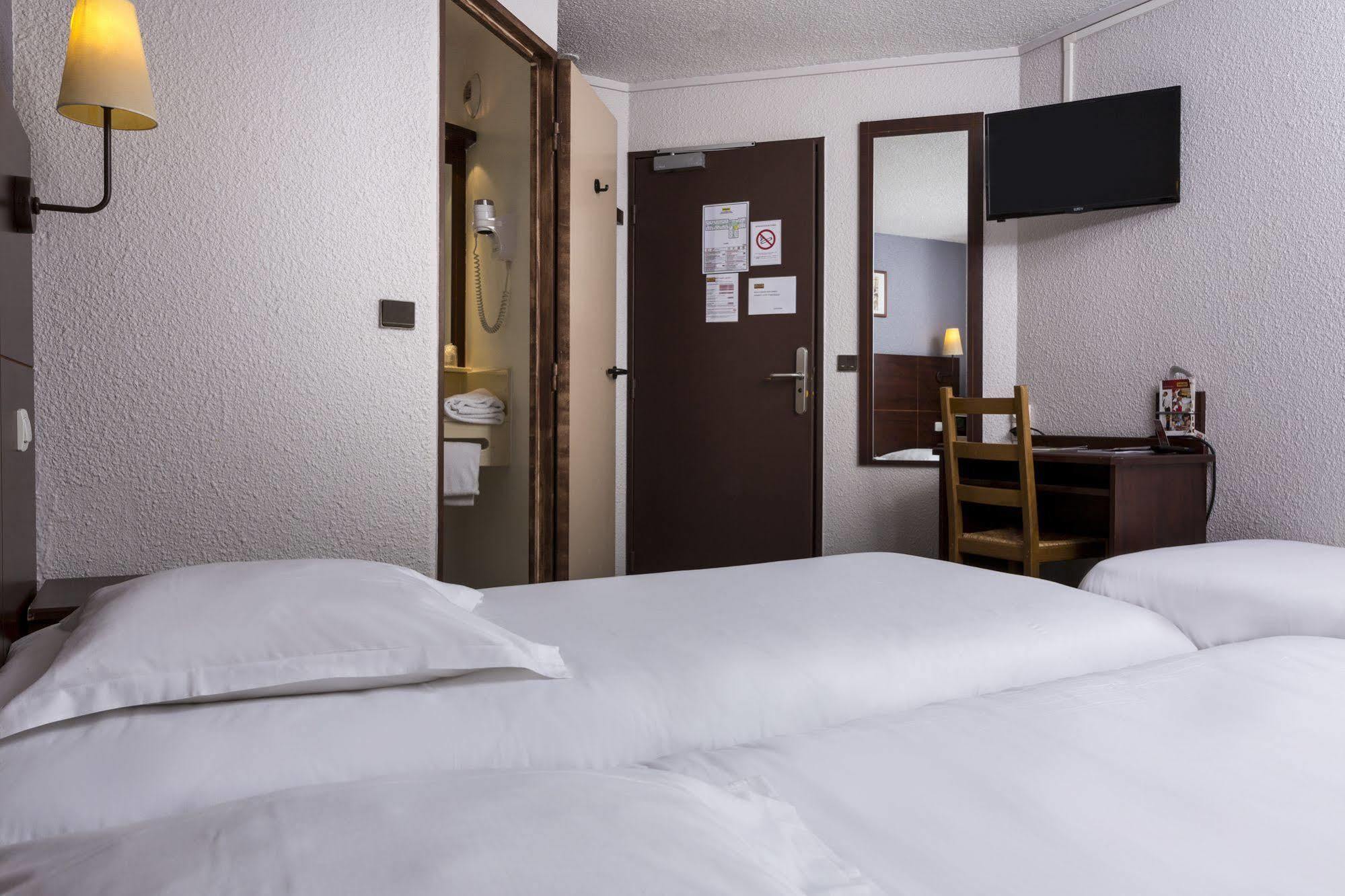 New Hotel Blois Sud Екстериор снимка